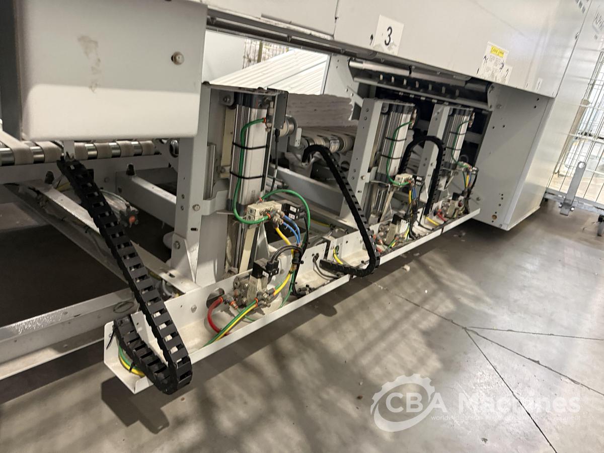 Used 2018 Towel Folder Jensen Alpha T5 (1074)