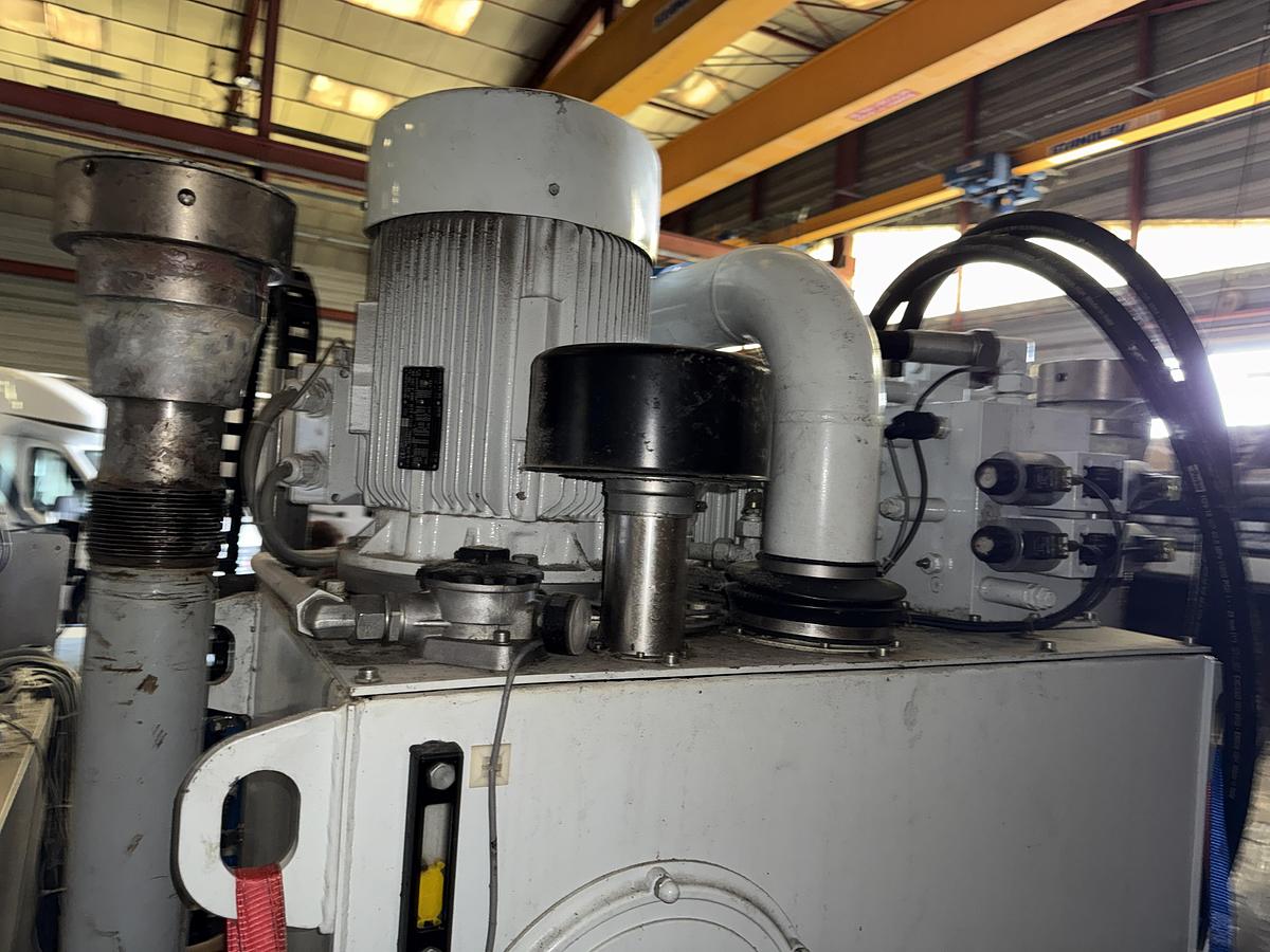 Used 2008 Extraction Press Kannegiesser 10-50-40