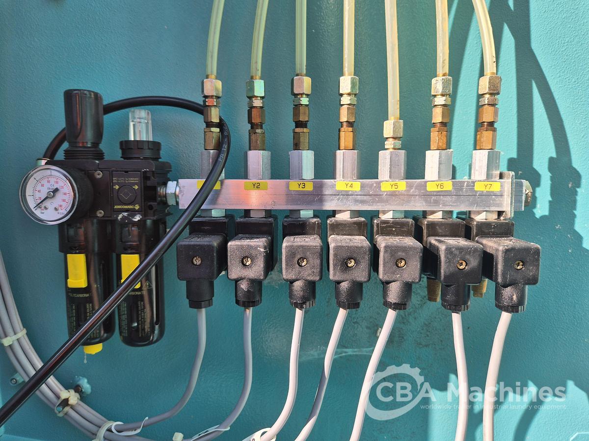 Used 1999 Dryer Lavatec TT733 D Steam 50kg with legs 175cm (854)