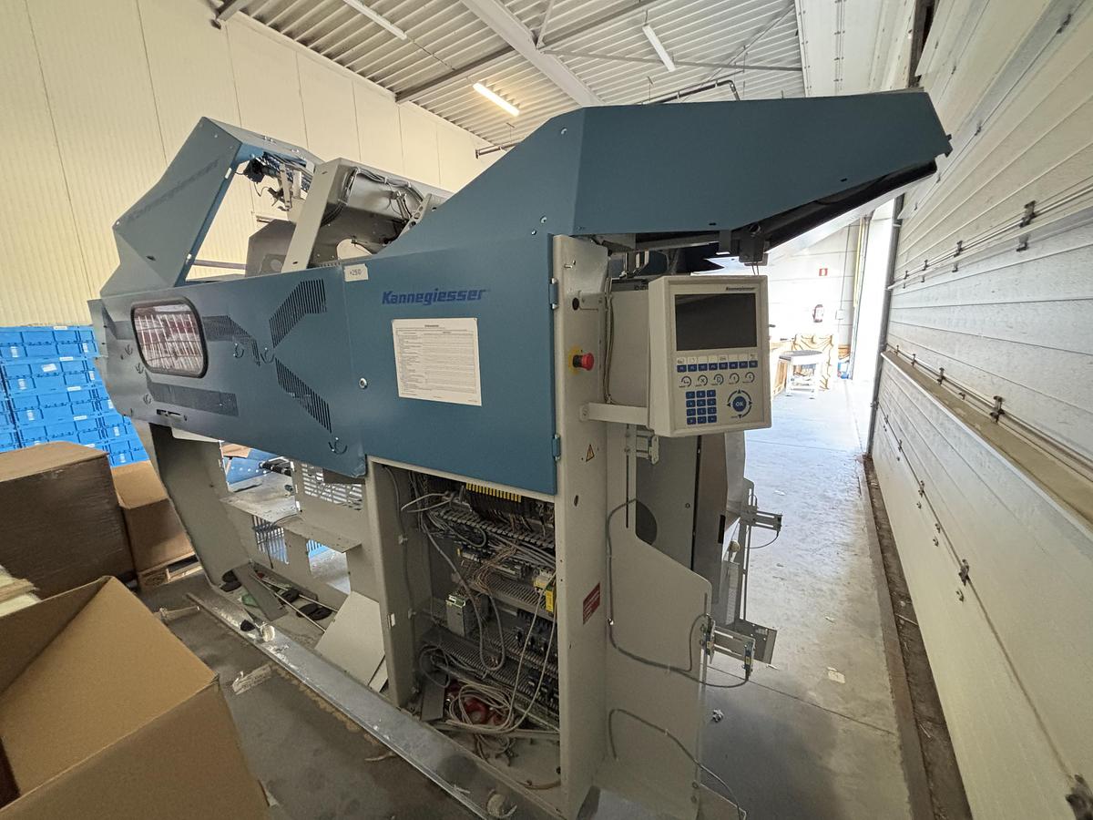 Used 2013 Kannegiesser Garment Folder FA-X-A0313-900-I