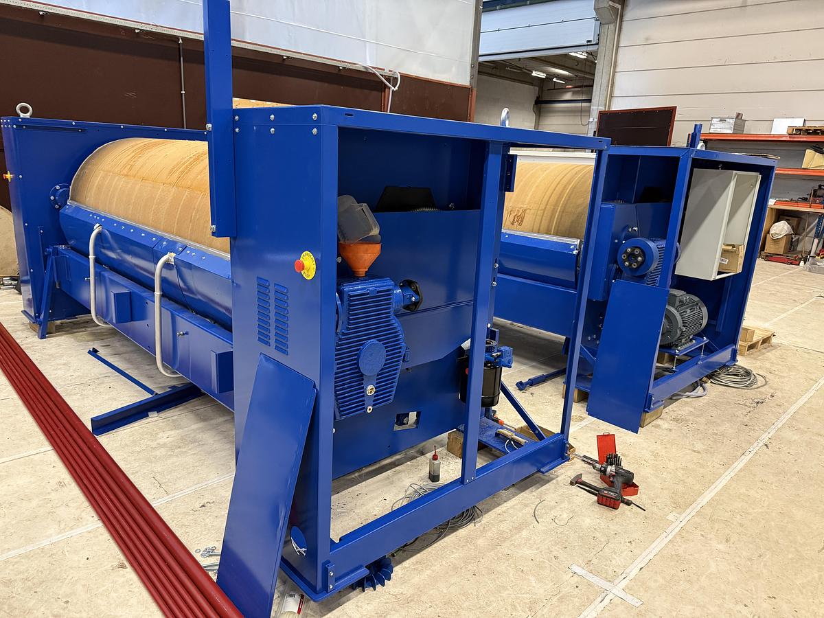 Used 1989 Ironer Lapauw 2 roll 1200 x 3300mm (429)