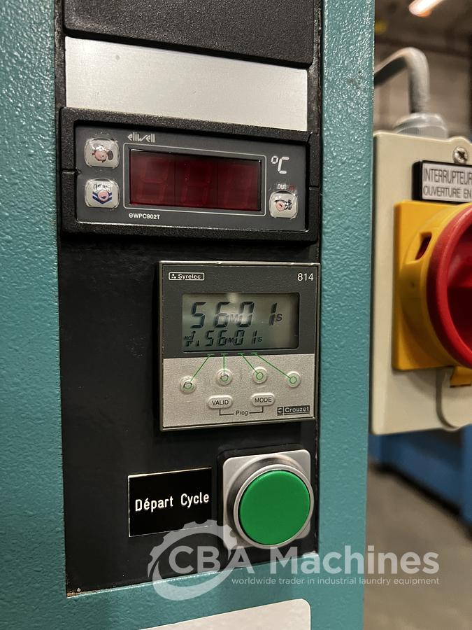 Used 1999 Dryer Lavatec FL 623 D Steam 50kg (852)