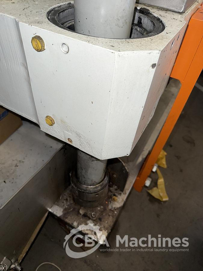 Used 2008 Extraction Press Kannegiesser 10-50-40