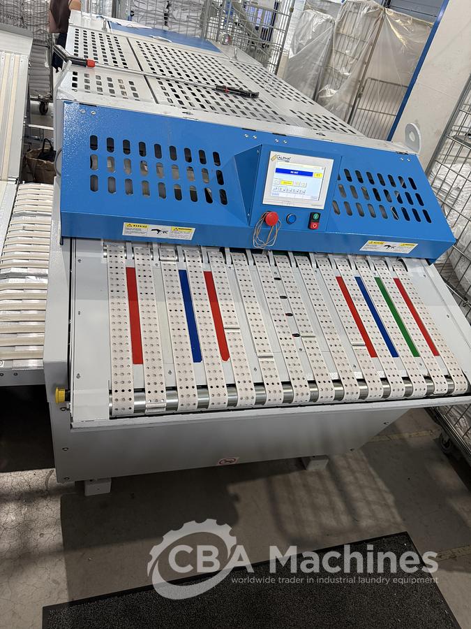 Used 2018 Towel Folder Jensen Alpha T5 (1074)
