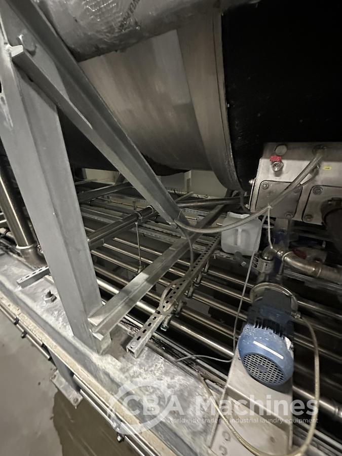 Used 2020 Kannegiesser Complete CBW Tunnel System PT 13x60 + Press PP10-60-40 + Shuttle + 3x DII-60 GAS + Step Conveyor + Lint Filter + Conveyors