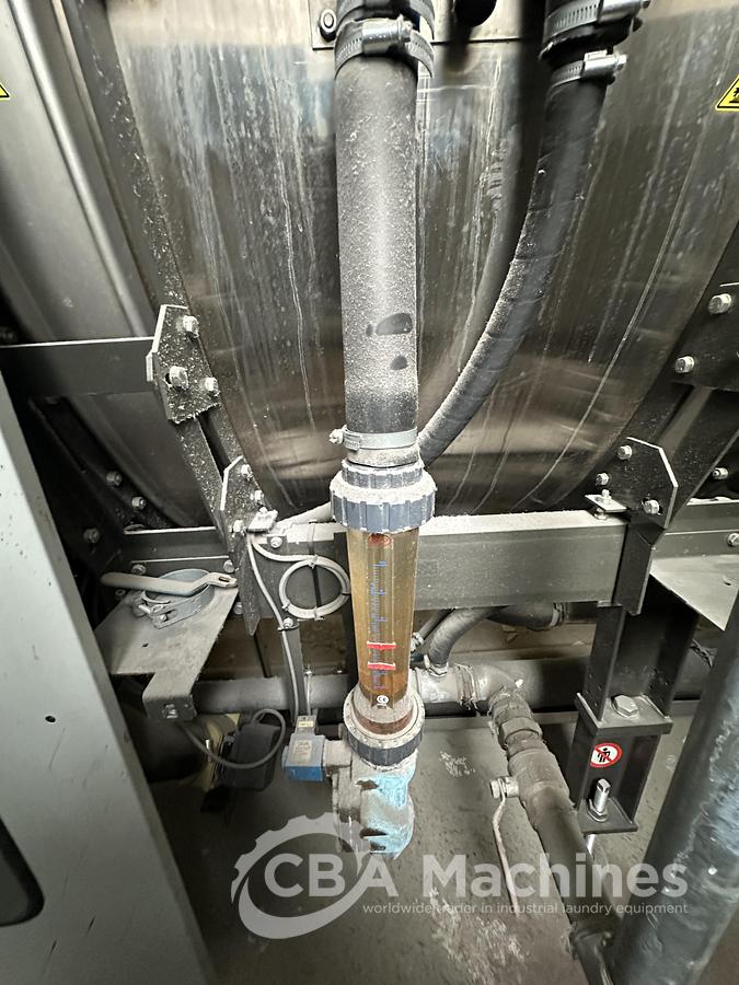 Used 2009 Girbau CBW System 12x50 with press + 100kg dryer