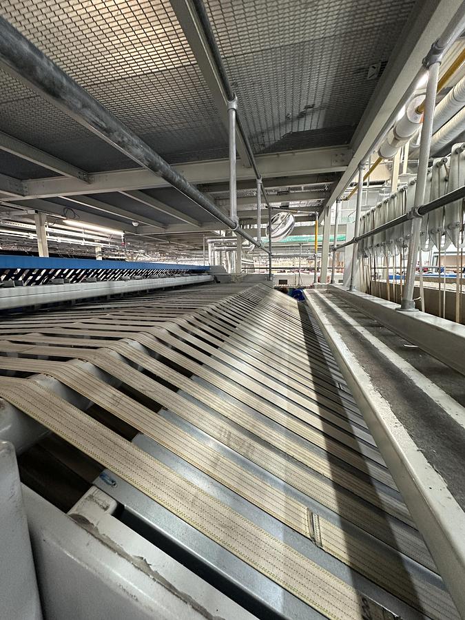 Used 2004 Jensen Ironing Line 4 lanes 2x1200x3300mm STEAM