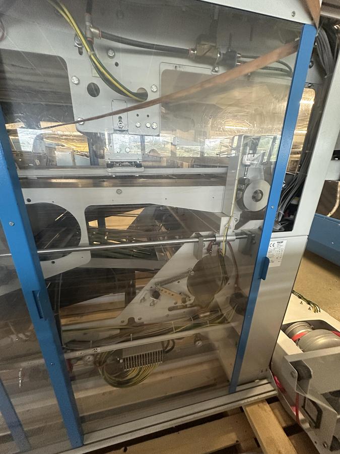 Used 2016 Garment Folder Jensen Butterfly Fox