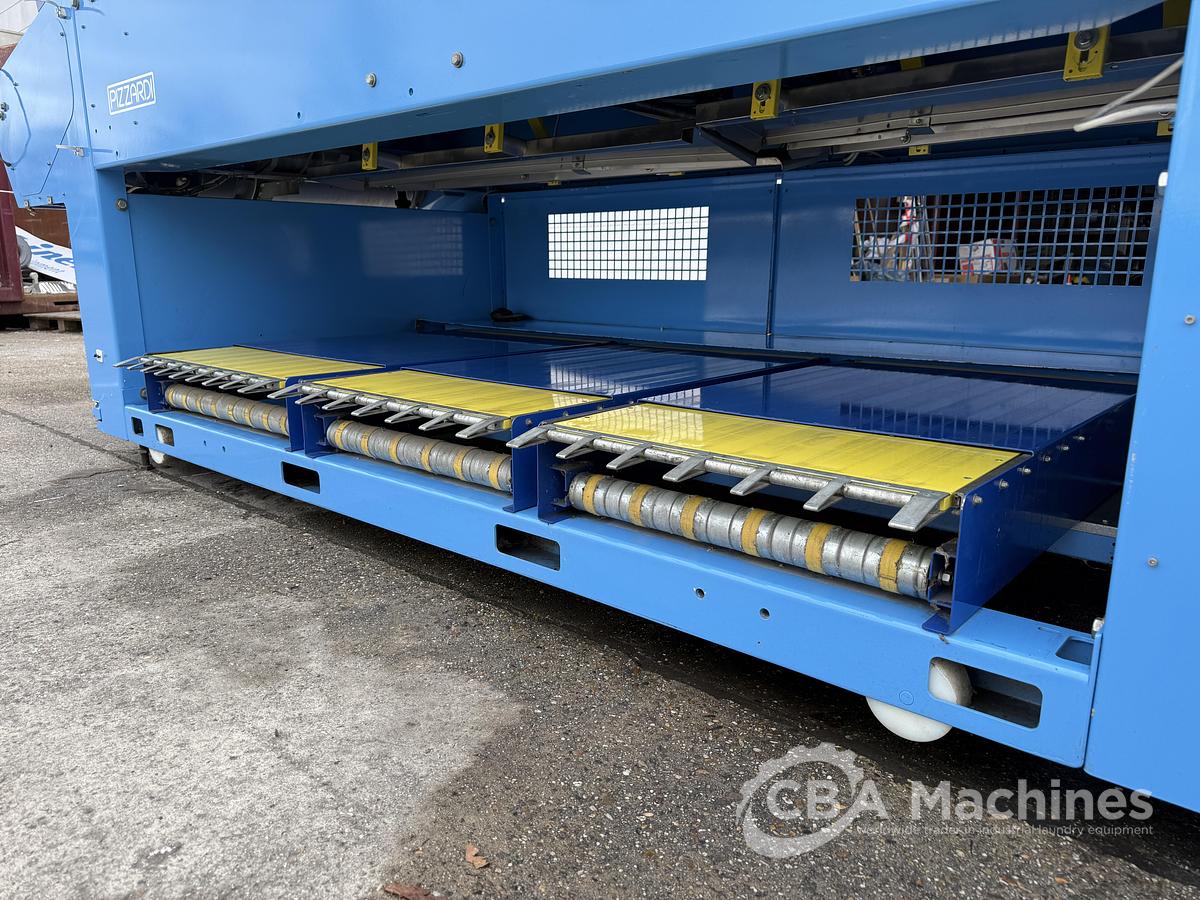 Used 2012 Towel Folder Pizzardi Axia