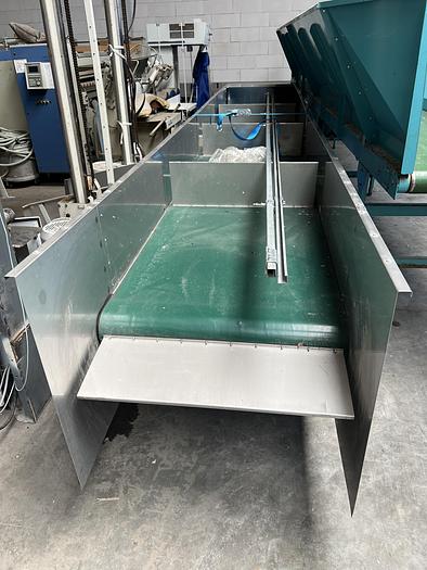 Used 2010 Miscellaneous Black & White step conveyor (765)