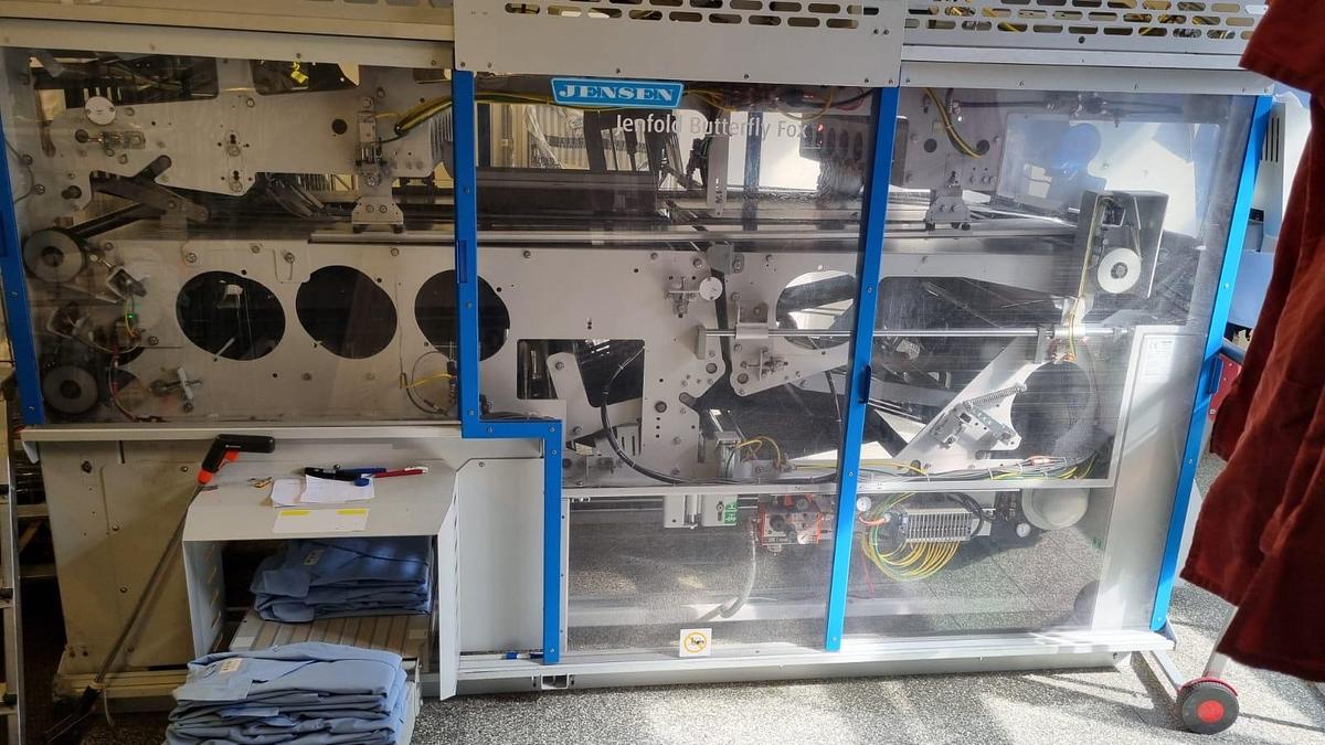 Used 2016 Garment Folder Jensen Butterfly Fox