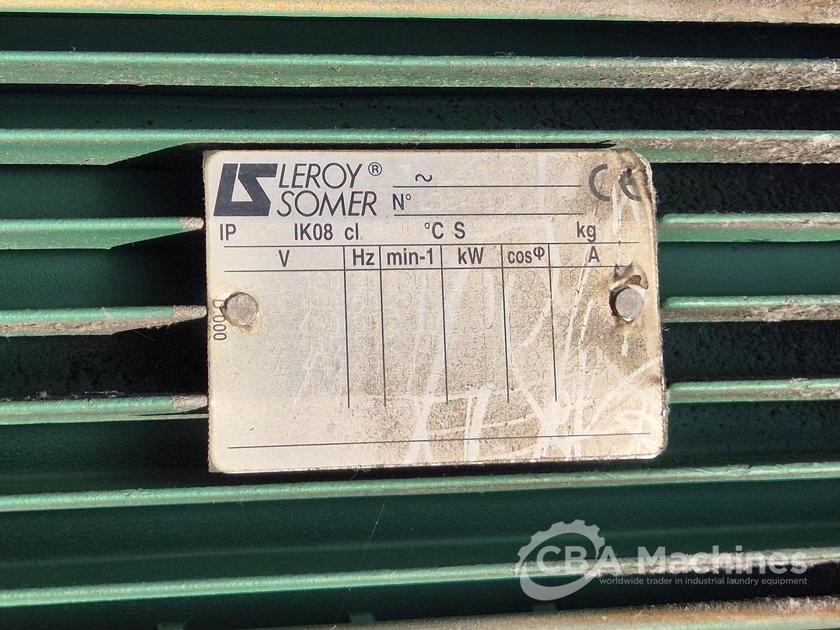 Used 1999 Dryer Lavatec TT733 D Steam 50kg with legs 175cm (854)