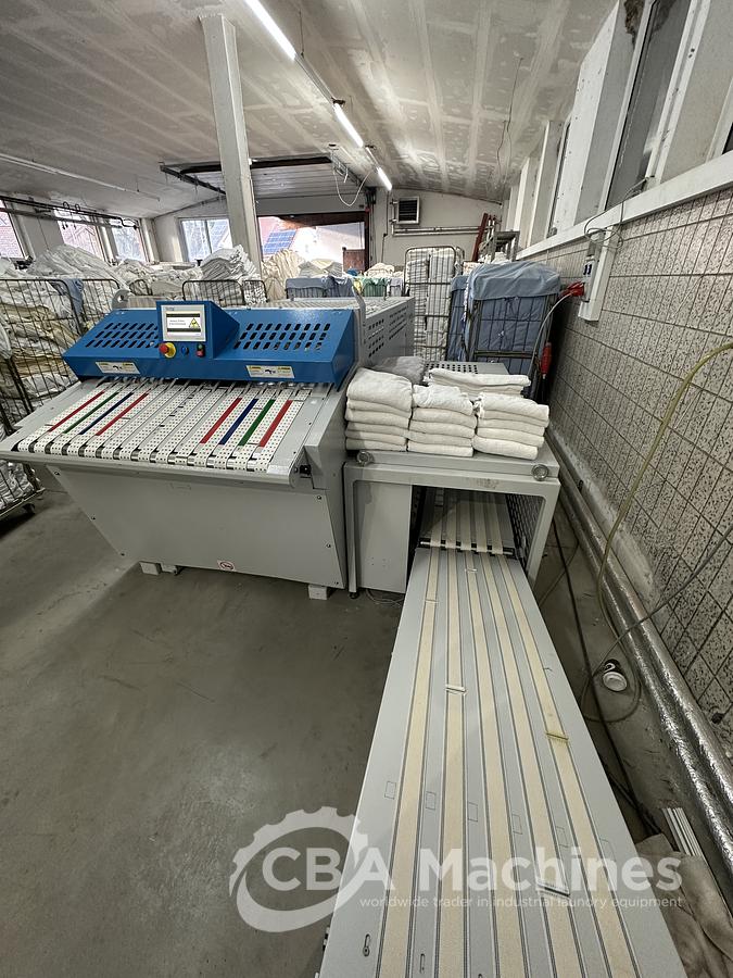 Used 2018 Towel folder Jensen Alpha T5 (857)