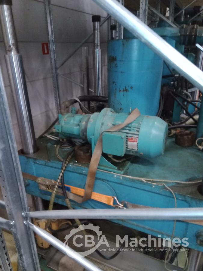 Used 1992 Press Lavatec LP571 50kg 27 bar ( 365 )