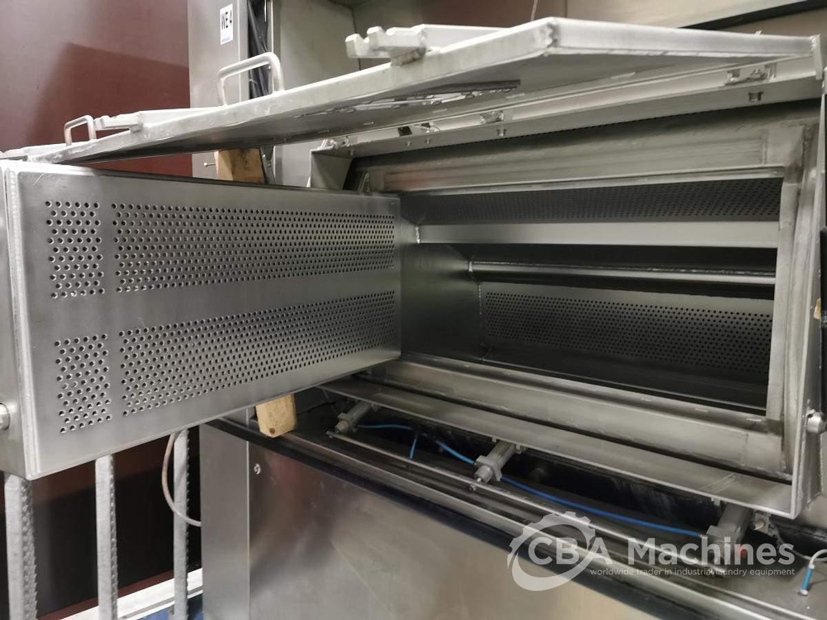 Used 2004 Washer Extractor Lavatec LX355 - 240kg ( 481 )