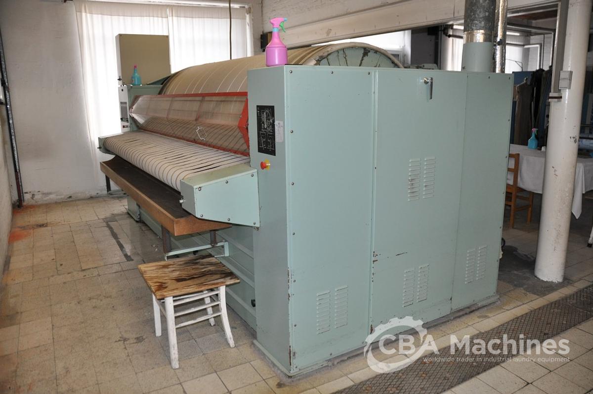 Used 1986 Ironer Lapauw 1 roll 1200x3000 (258)
