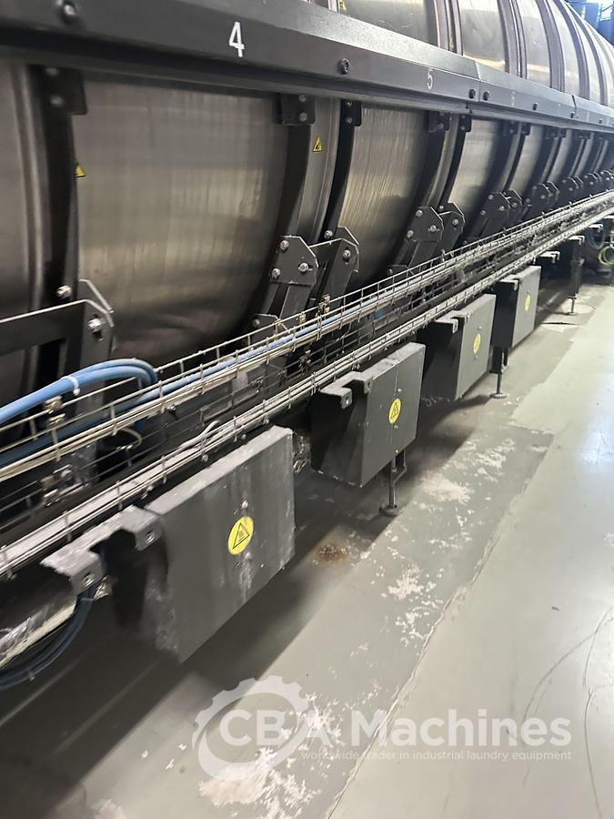 Used 2009 Girbau CBW System 12x50 with press + 100kg dryer