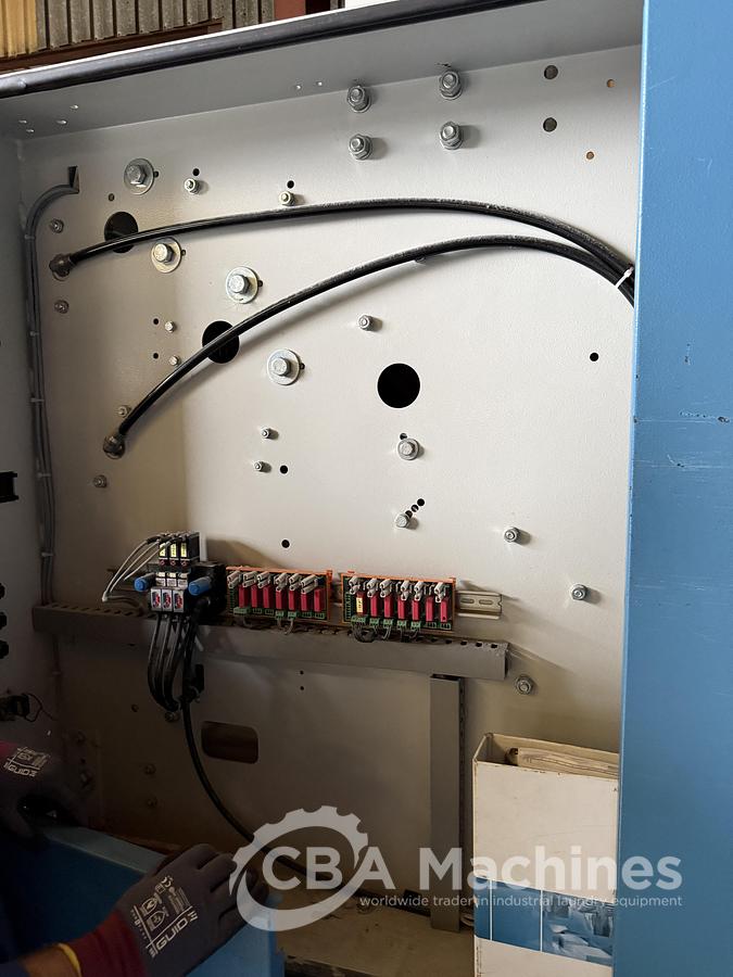 Used 2009 Kannegiesser SFM-33-1/2-3-KR3-SH1-R