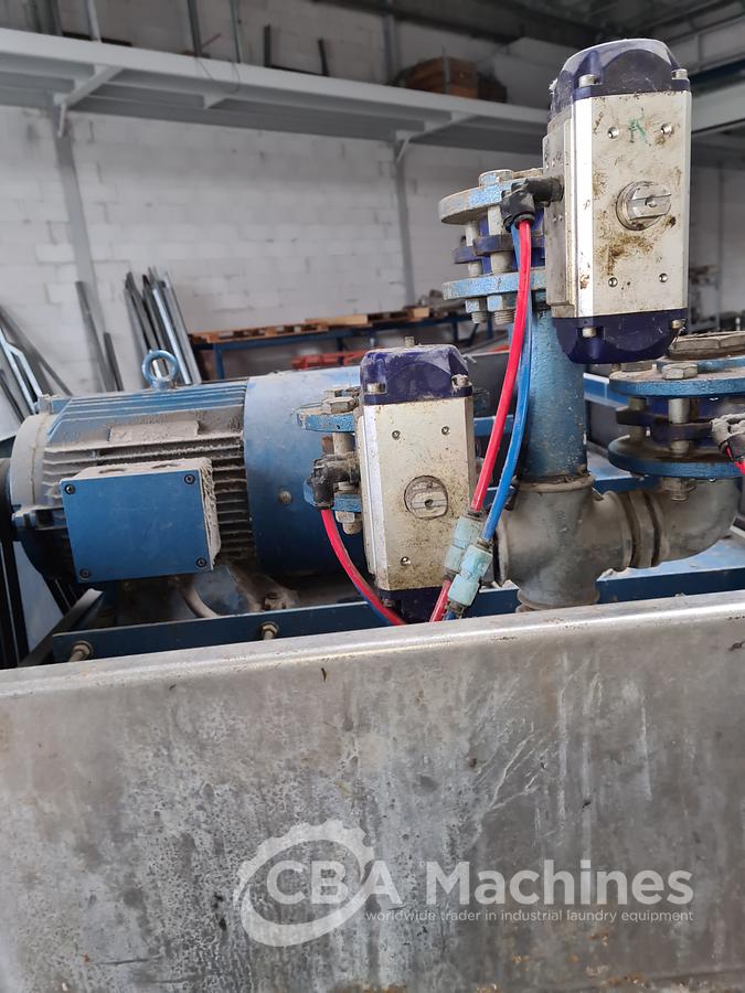 Used 1999 Washer Extractor Lapauw Combi 1000 -  100kg ( 654 )