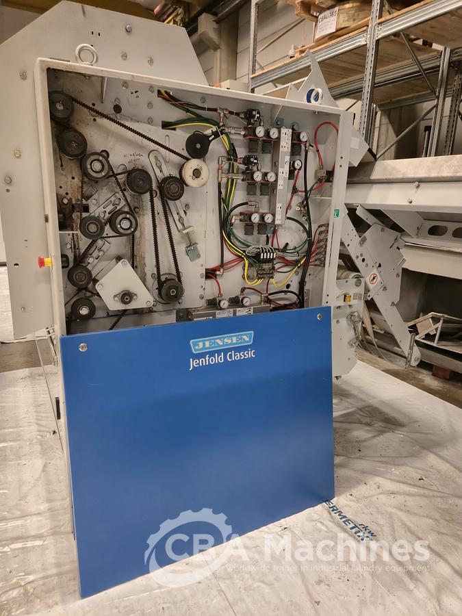 Used 2011 Electrolux Ironing Line C-Flex GAS 1x1200x3300 with Jensen Classic 3300mm 1-2 lanes