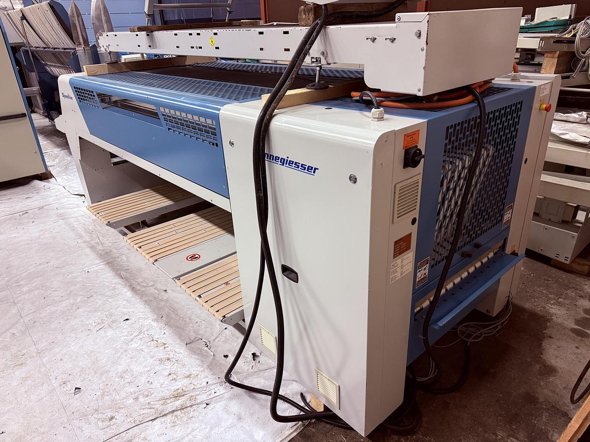 Used 2015 Kannegiesser Towel Folder XFM Vario 20-D-RH (856)