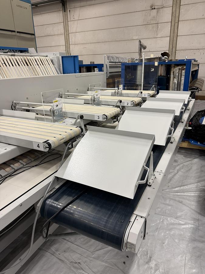 Used 2009 Folder Jensen MFS 3300mm 4 lanes (907)