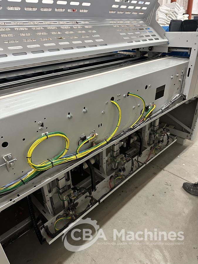 Used 2018 Towel folder Jensen Alpha T5 (857)