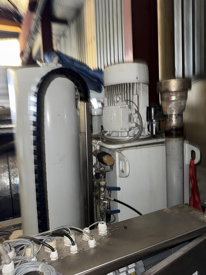 Used 2008 Extraction Press Kannegiesser 10-50-40