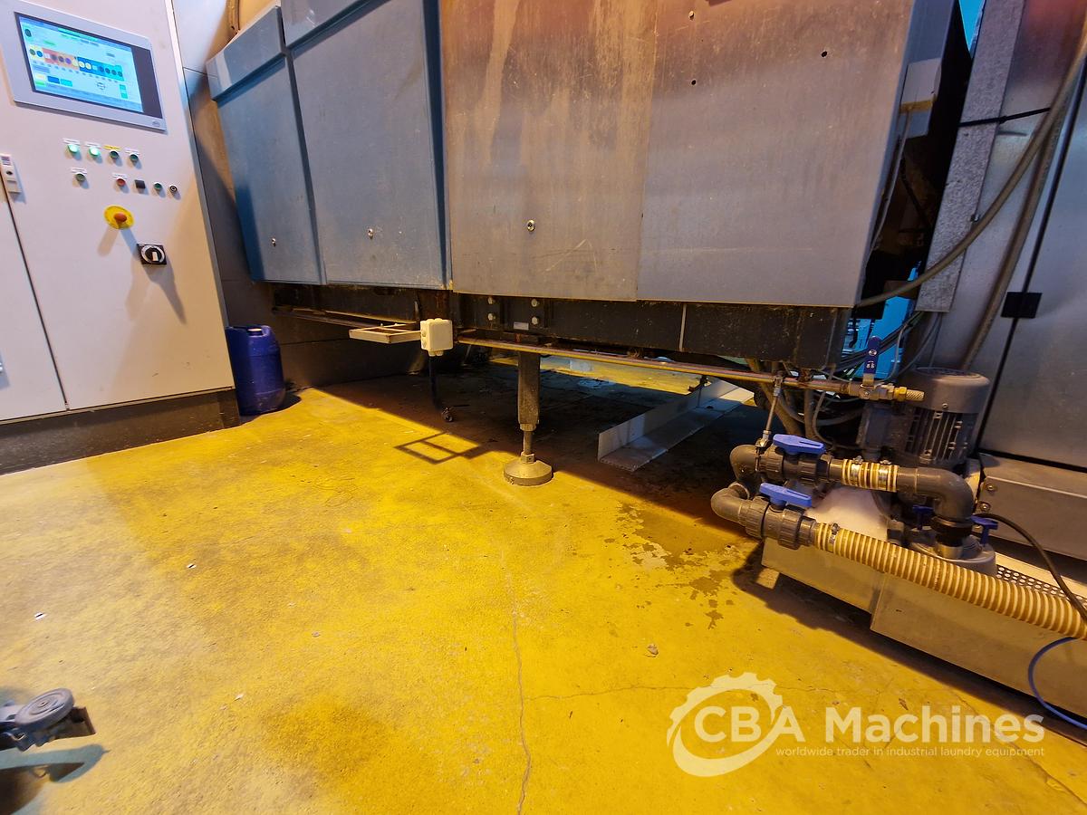 D'occasion Lavatec CBW 13x50kg système tunnel complet année 2000, système de contrôle 2017