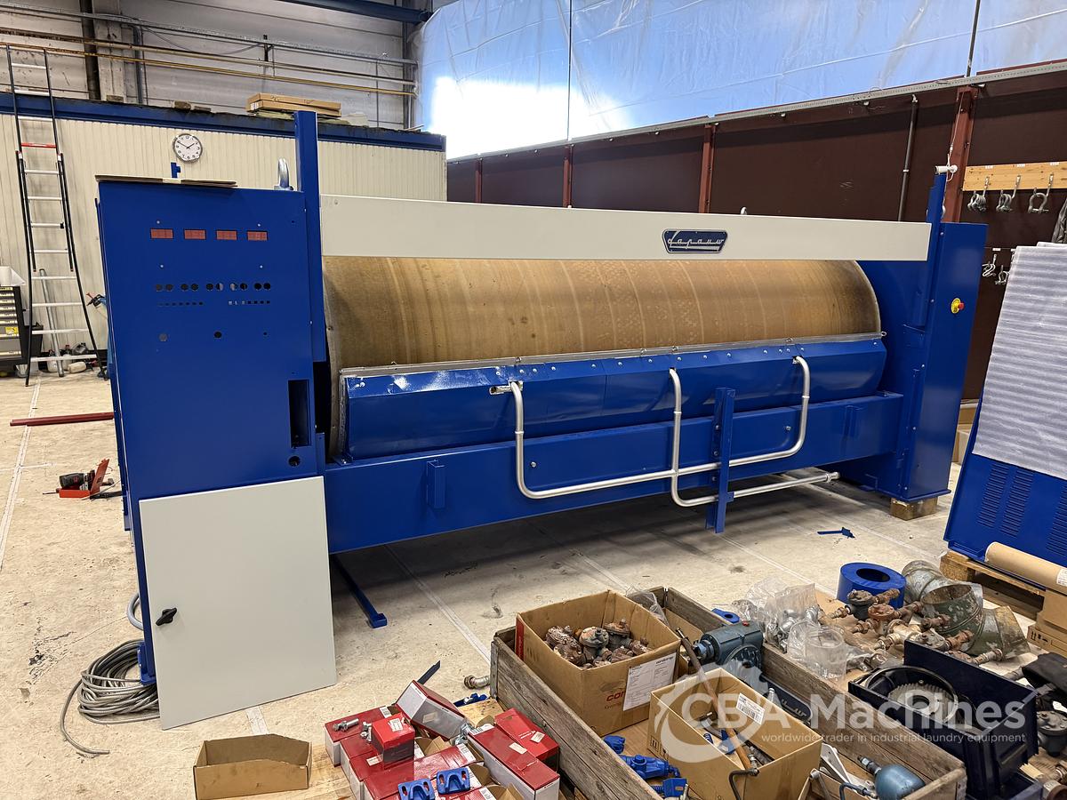 Used 1989 Ironer Lapauw 2 roll 1200 x 3300mm (429)