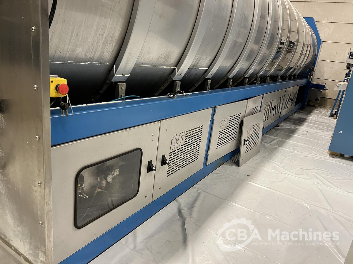 Usato TRANSFERON 13x50kg SISTEMA COMPLETO TUNNEL ANNO 2010 con Pressa + Navetta + 2 Essiccatoi a gas + 1 Essiccatore per pezzi+ Nastro di carico