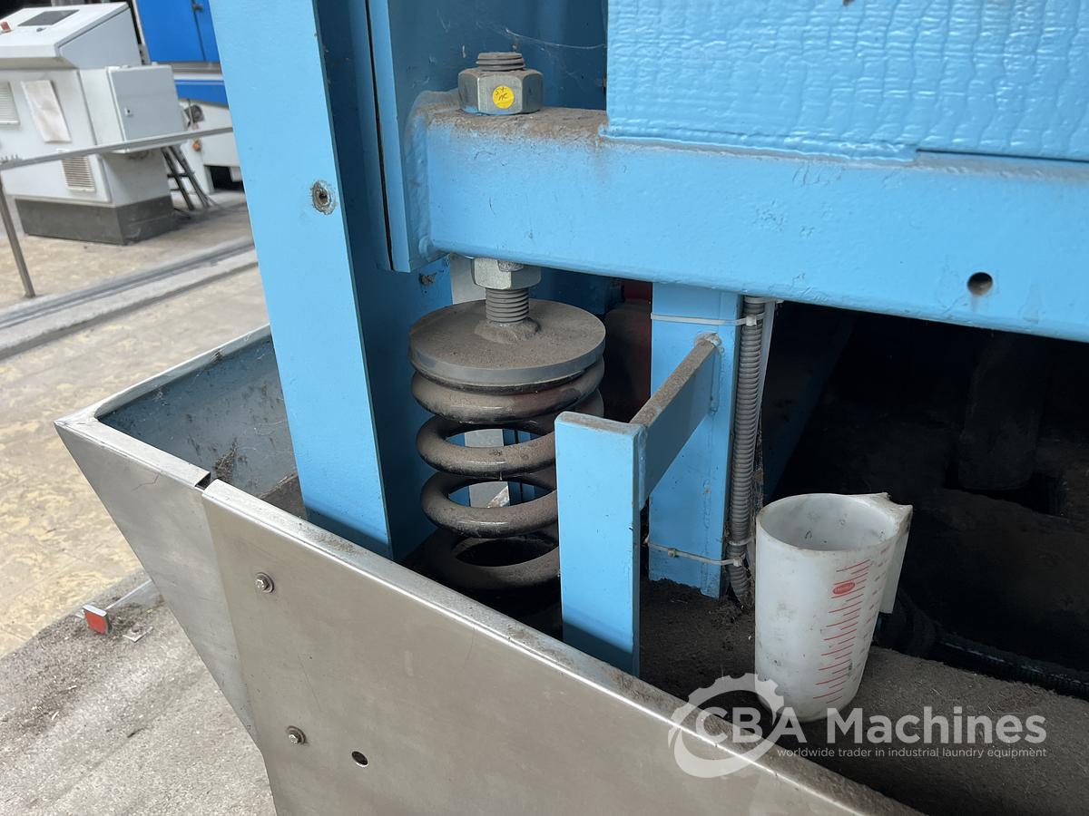 Used 2018 Unica 120kg Washer Extractor Open Pocket