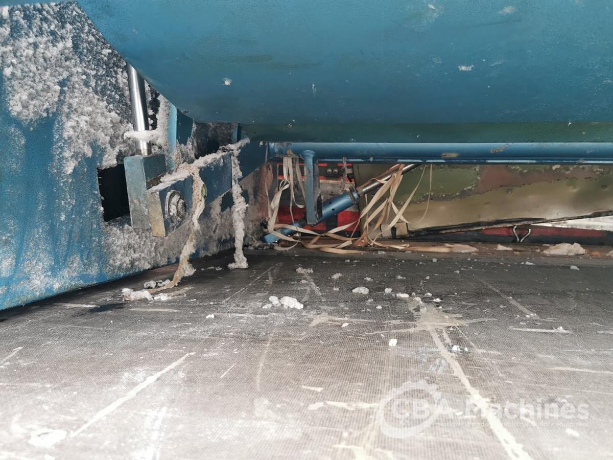 Used 1986 Ironer Lapauw 2 roll 1200 x 4000mm (552)