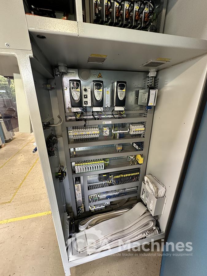 Used 2015 Kannegiesser Feeder EMQ Synchro 3000mm