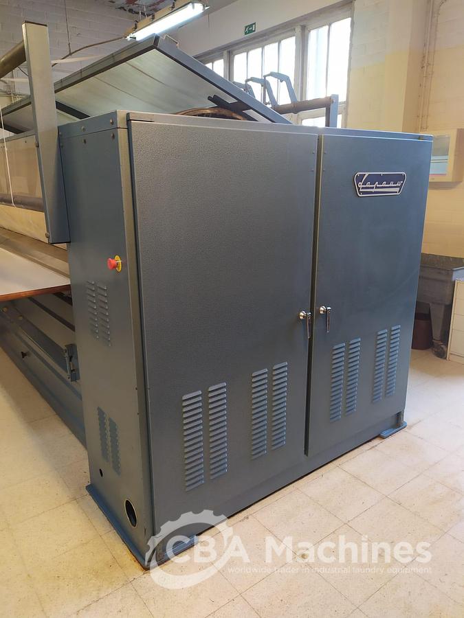 Used 1988 Lapauw 1 roll 1200 x 3300mm STEAM