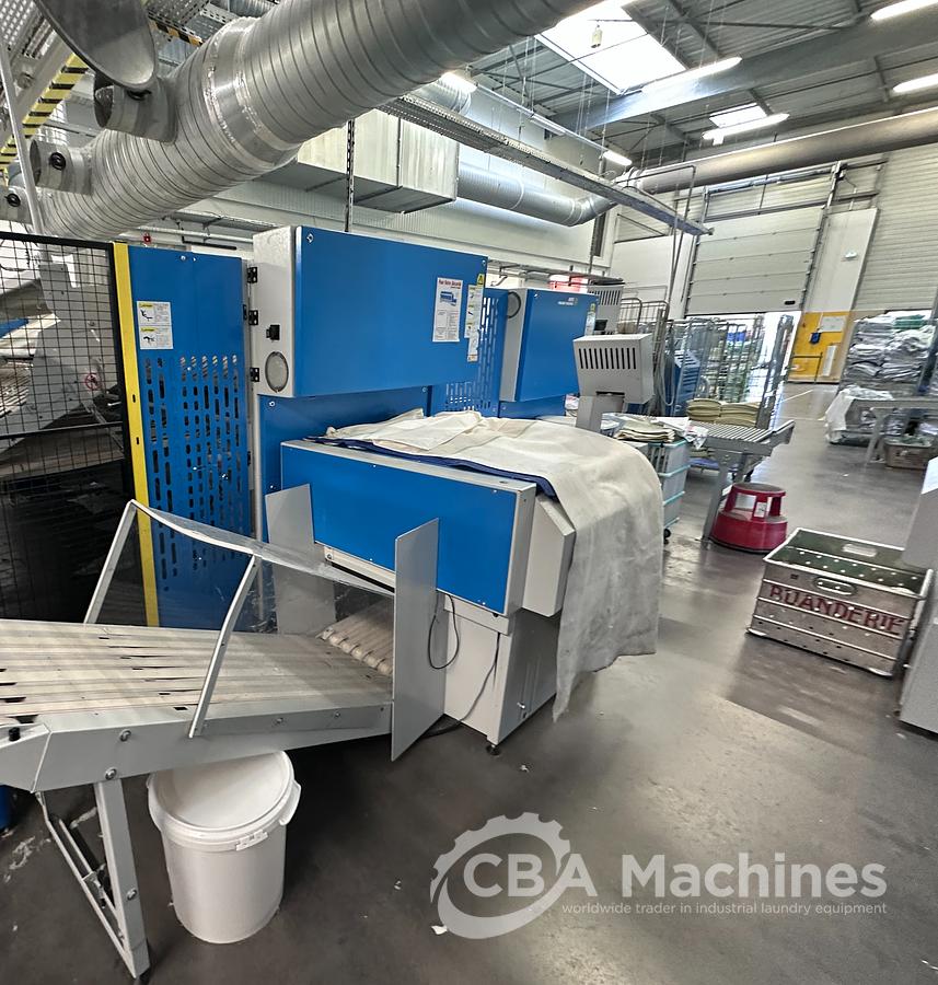 Used 2009 Ironing Line Lapauw / Jensen 2x1200x3300 GAS + Jensen Classic + MFS Folder