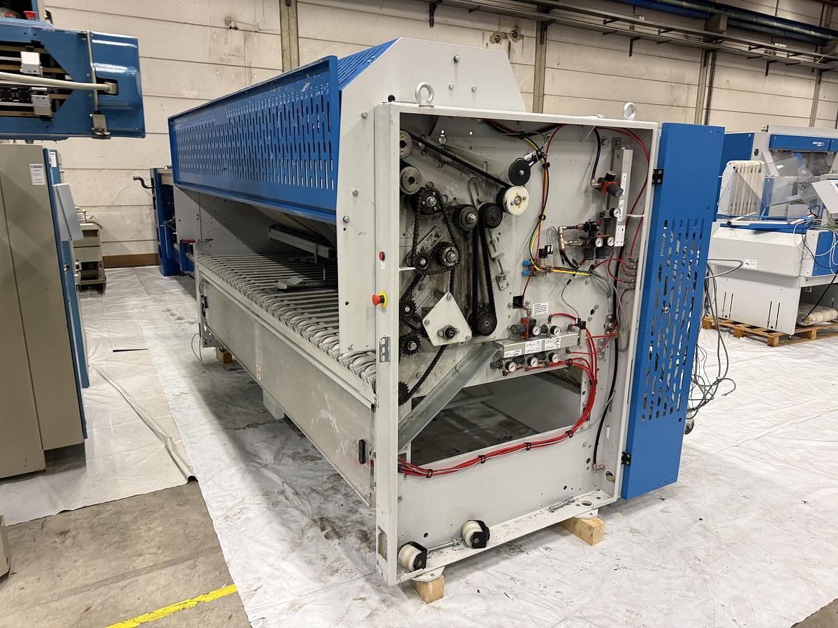 Used 2009 Ironing Line Lapauw 2x1200x3300 GAS + Jensen Classic + MFS Folder (905-906-907)