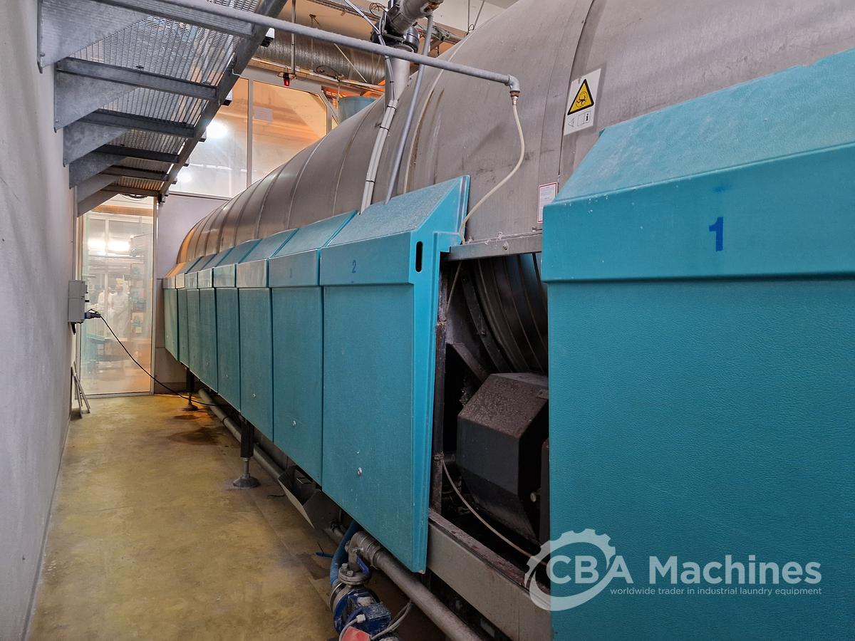 D'occasion Lavatec CBW 13x50kg système tunnel complet année 2000, système de contrôle 2017