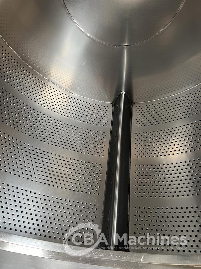 Used 2018 Unica 120kg Washer Extractor Open Pocket