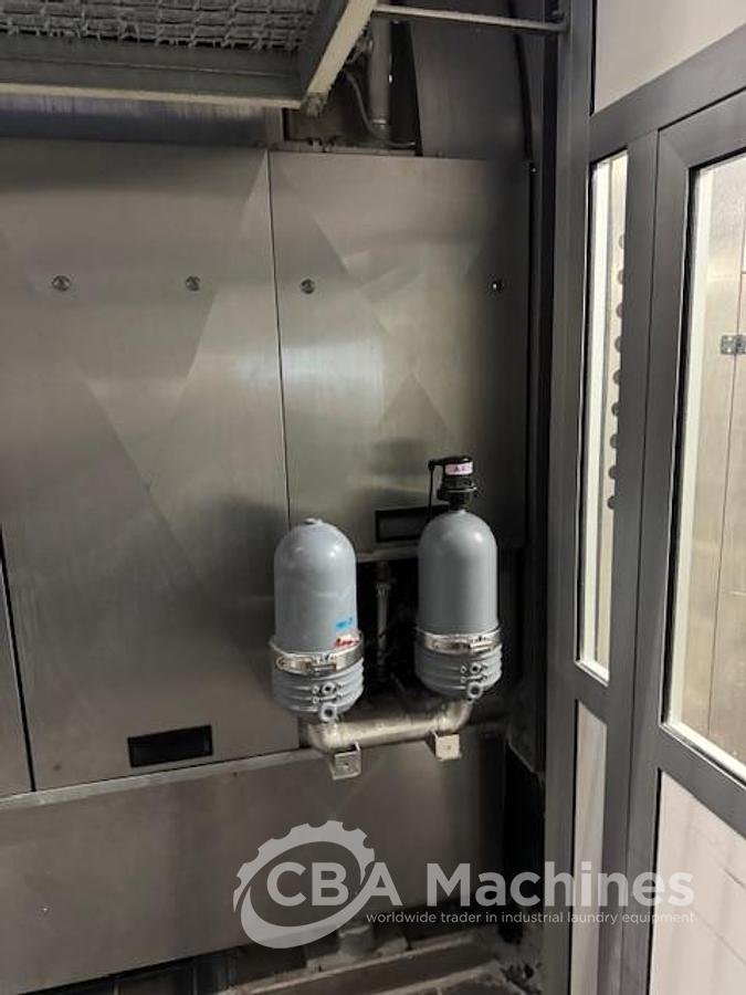 Used 2008 Kannegiesser CBW System 8x36kg PowerTrans BT + centrifuge + 3x DT40 GAS + Shuttle