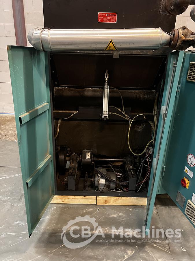 Used 1999 Dryer Lavatec TT733 D Steam 50kg (854)