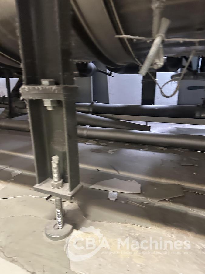 Used 2009 Girbau CBW System 12x50 with press + 100kg dryer