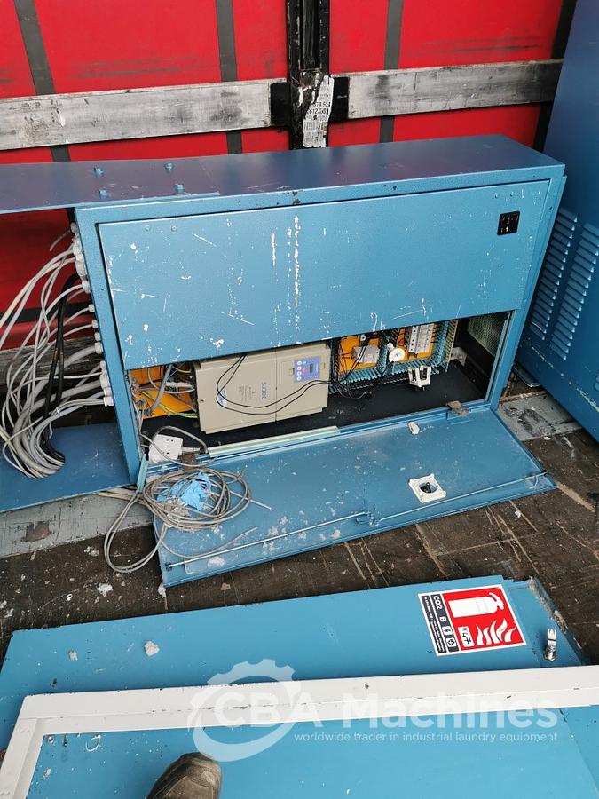 Used 1986 Ironer Lapauw 2 roll 1200 x 4000mm (552)