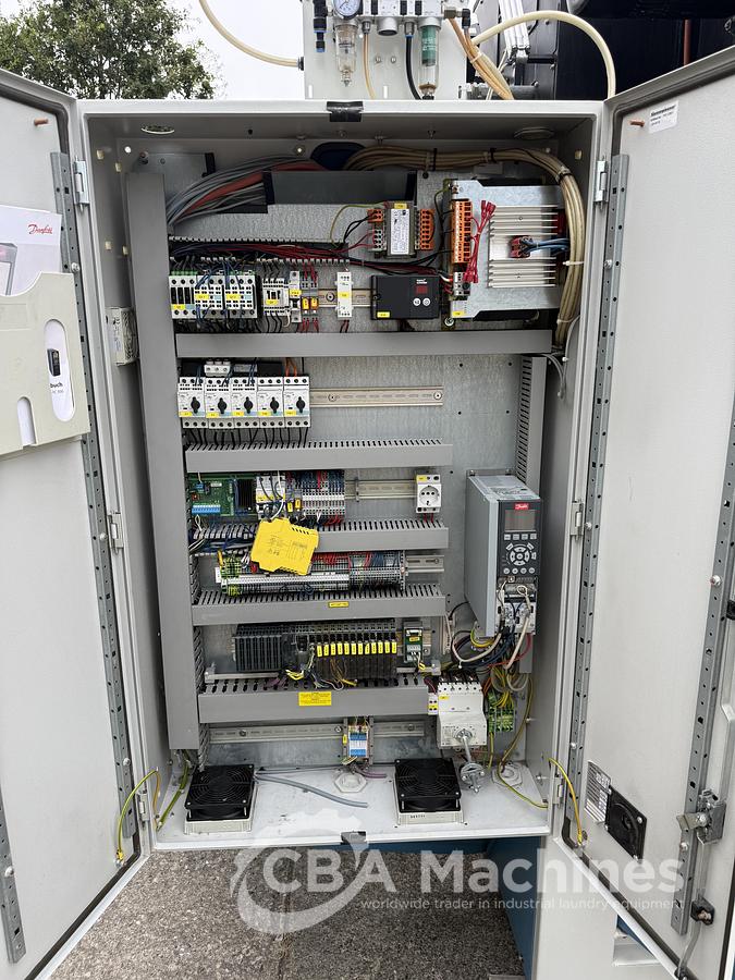 Used 2010 Kannegiesser Dryer D40-G-WU-R-B-IR (1018)