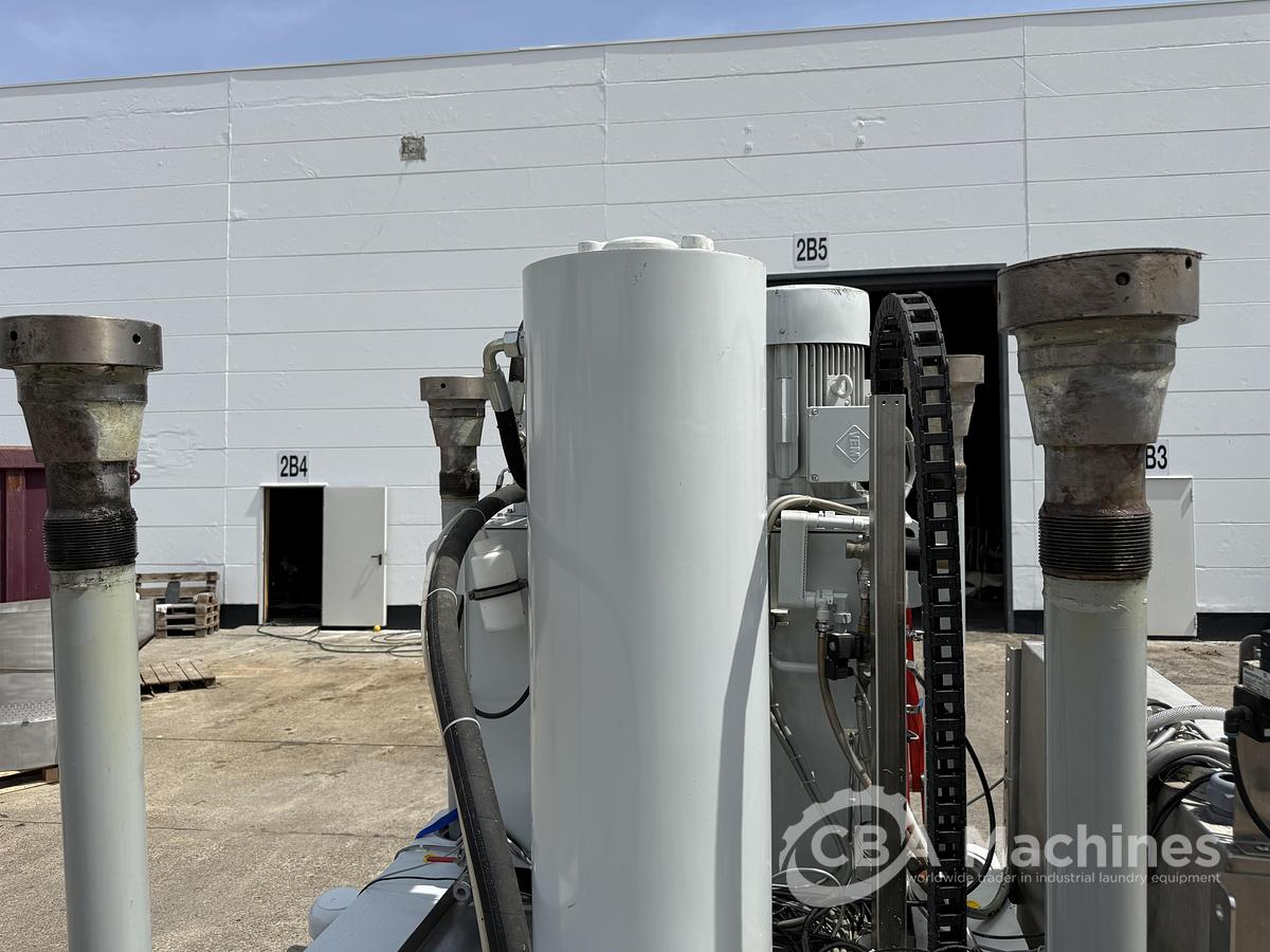 Used 2008 Extraction Press Kannegiesser 10-50-40 (925)