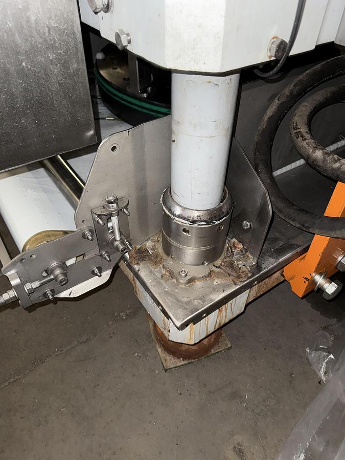 Used 2008 Extraction Press Kannegiesser 10-50-40