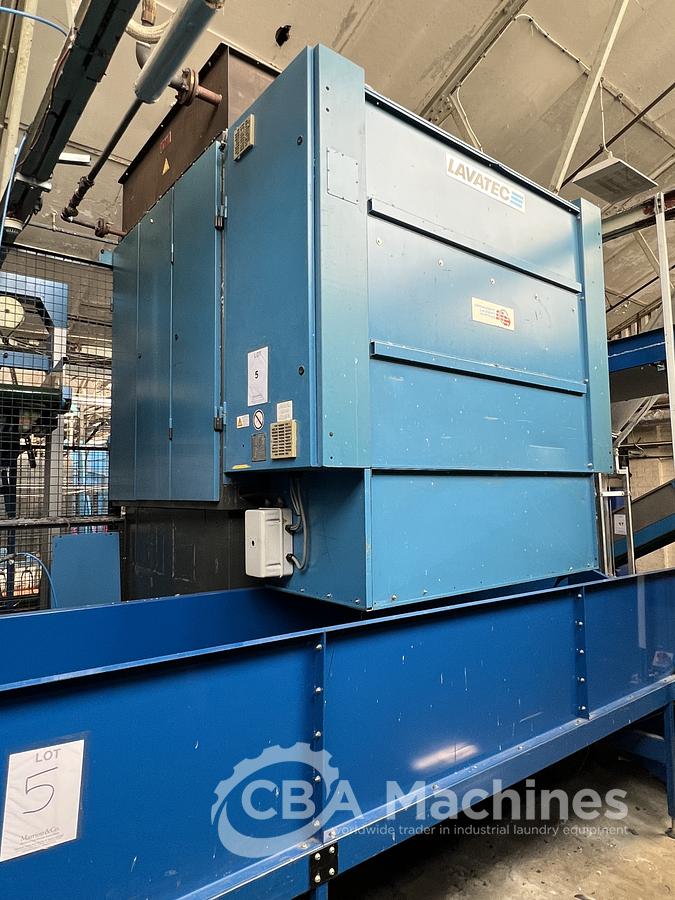 Used 2002 Dryer Lavatec TT745D - 100kg ( 704 )