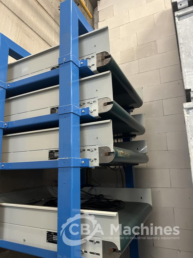 Used 2011 Siler Waiting conveyor 4 stages (459)