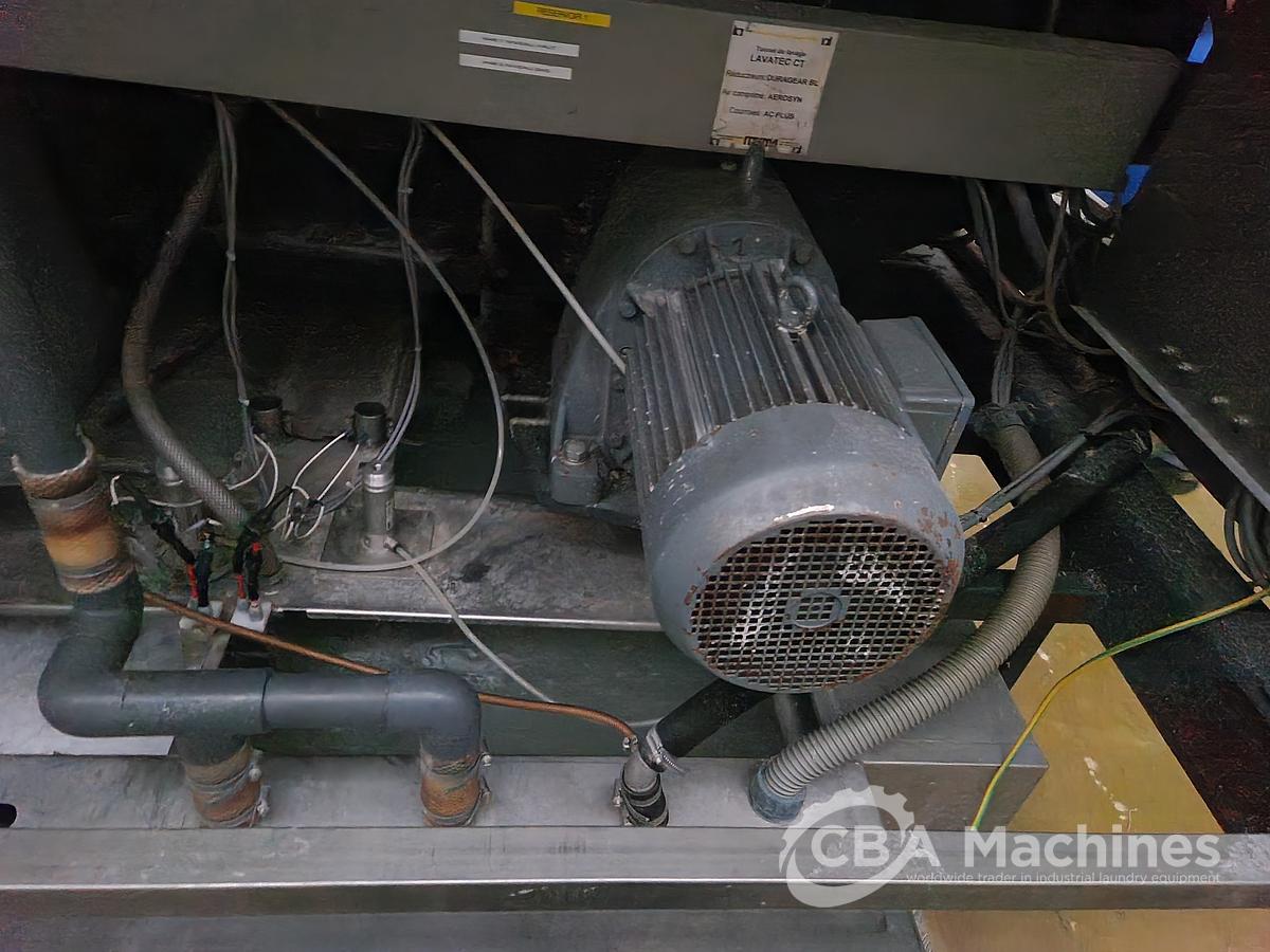 D'occasion Lavatec CBW 13x50kg système tunnel complet année 2000, système de contrôle 2017