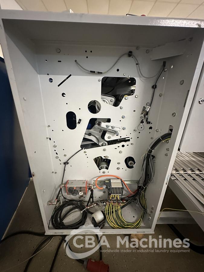 Used 2016 Towel Folder Jensen Jenfold Tematic Pro LH Twin